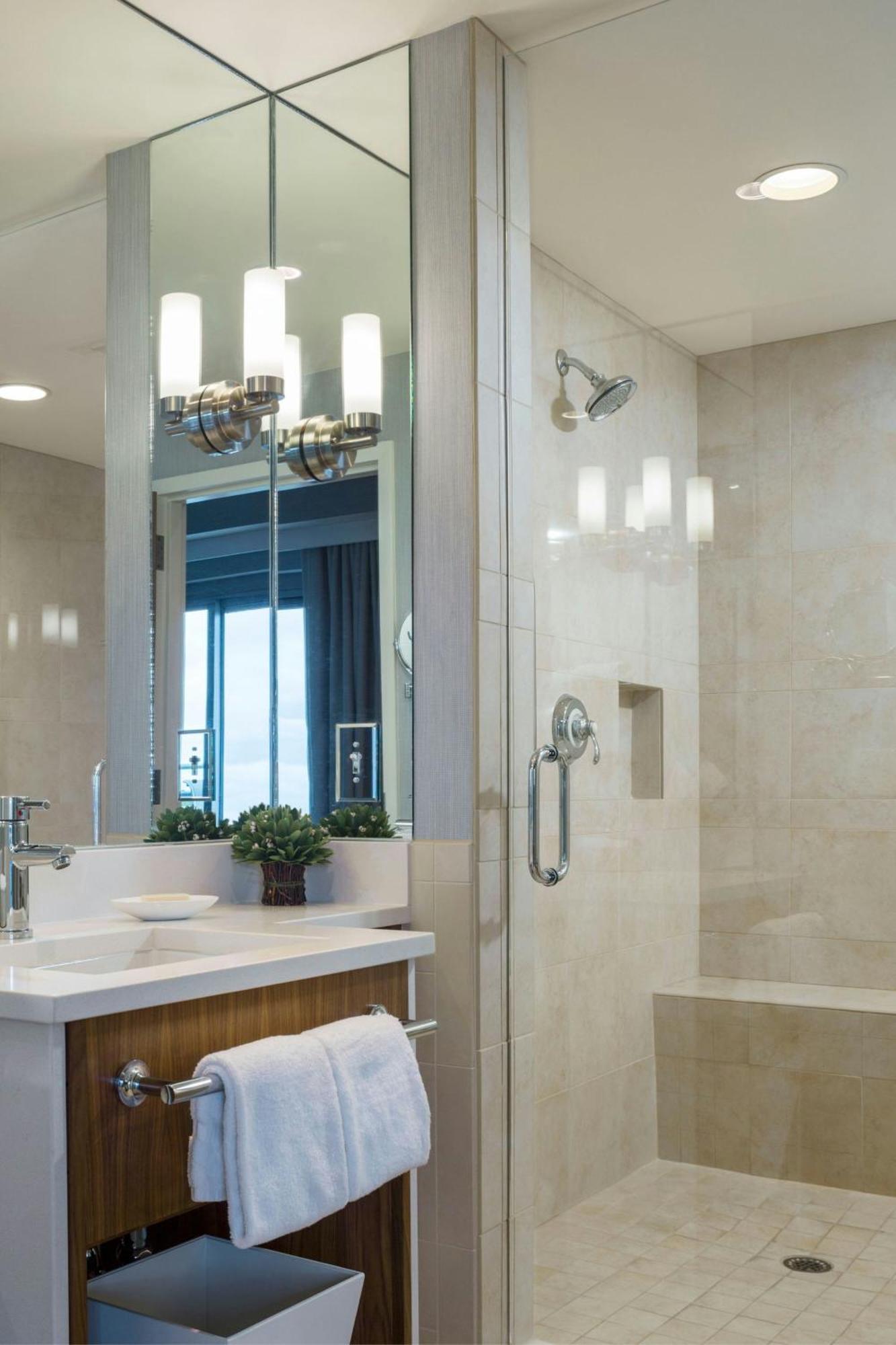 מלון Courtyard Burlington Harbor מראה חיצוני תמונה