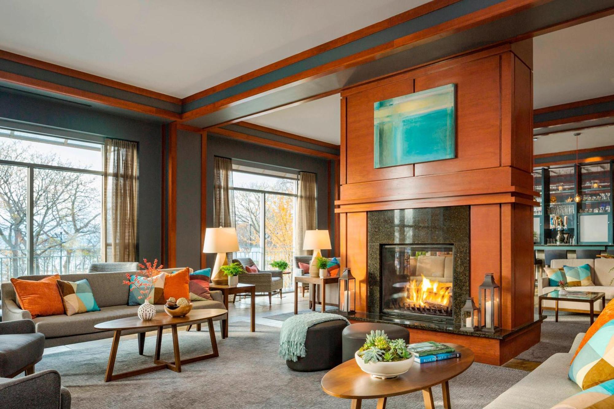 מלון Courtyard Burlington Harbor מראה חיצוני תמונה