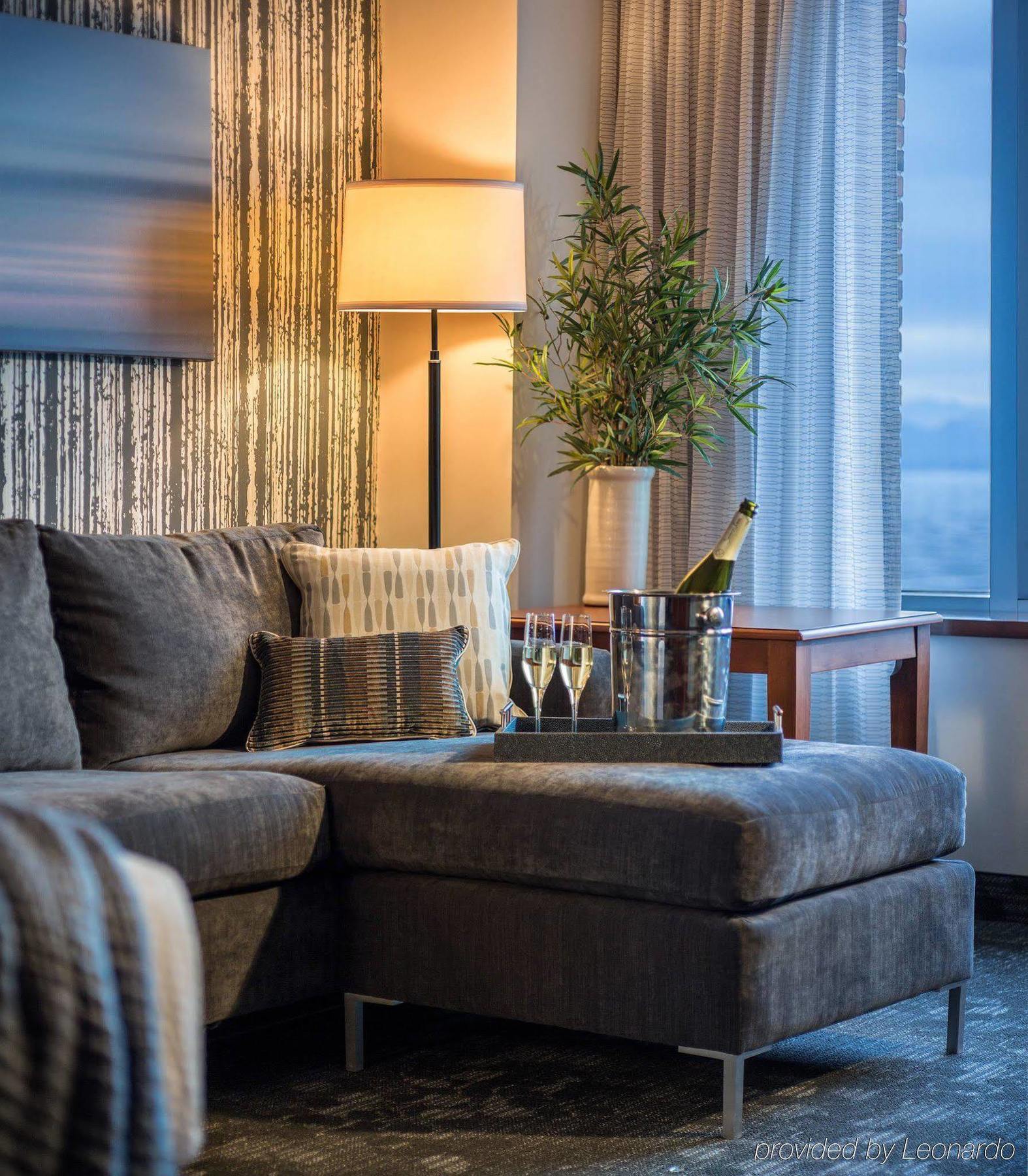 מלון Courtyard Burlington Harbor מראה חיצוני תמונה